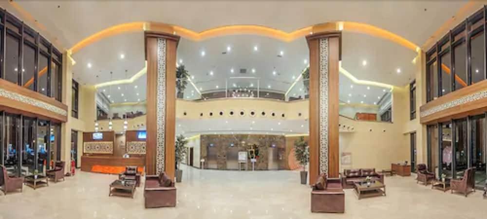 Margi Hotel Эдирне Экстерьер фото The lobby of the hotel