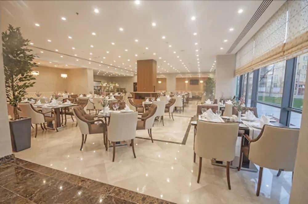 Margi Hotel Эдирне Экстерьер фото Restaurant