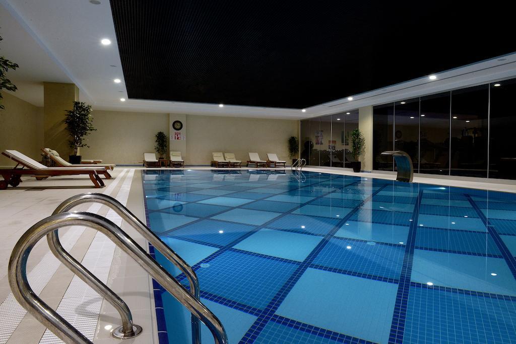 Margi Hotel Эдирне Экстерьер фото Indoor pool