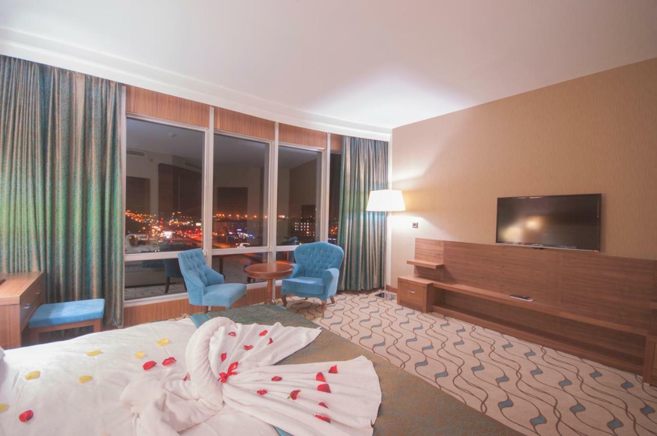 Margi Hotel Эдирне Экстерьер фото A room at the hotel